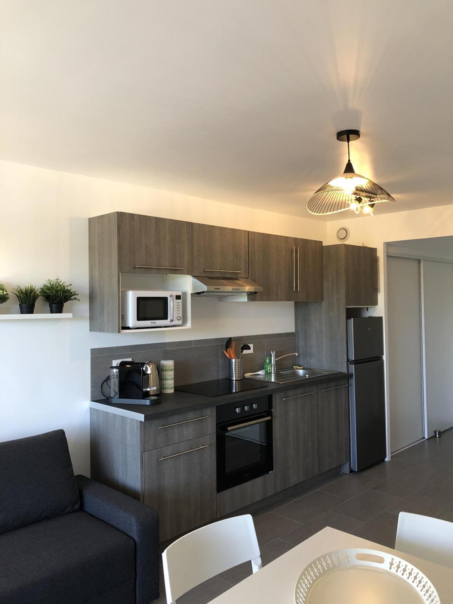 Holidays Hyères Habitación foto